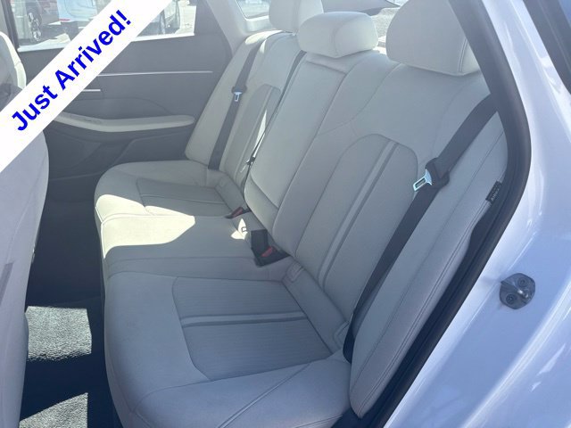 Used 2025 Hyundai Sonata SEL FWD image 17