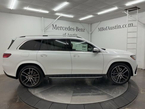 New 2026 Mercedes-Benz GLS 580 4MATIC image 8