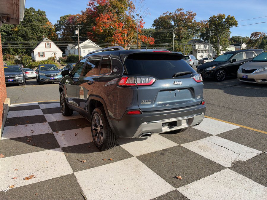 Used 2021 Jeep Cherokee Limited w/ Elite Package AWD/4WD image 4