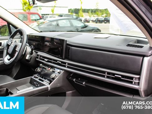 Used 2026 Hyundai Santa Fe SEL FWD image 26