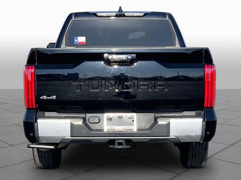 Used 2023 Toyota Tundra Limited AWD/4WD image 5