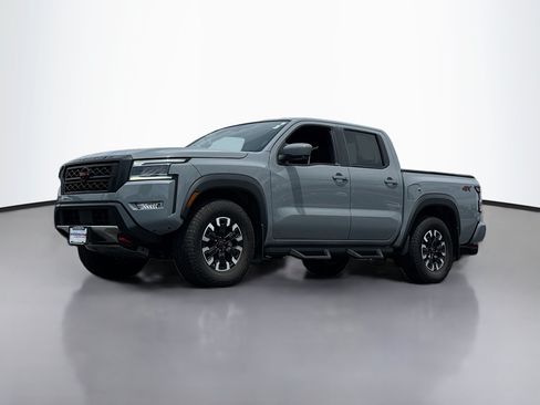 Certified 2024 Nissan Frontier PRO-4X w/ Pro Convenience Package AWD/4WD image 13