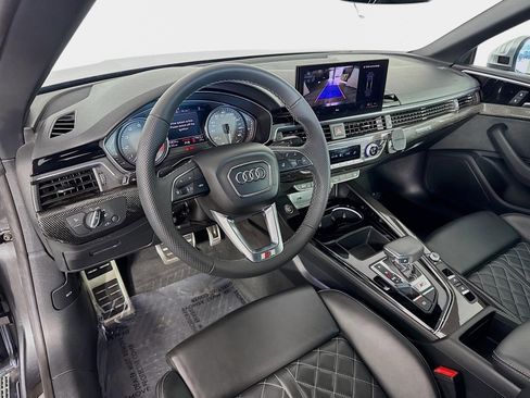 Used 2024 Audi S5 Premium image 9
