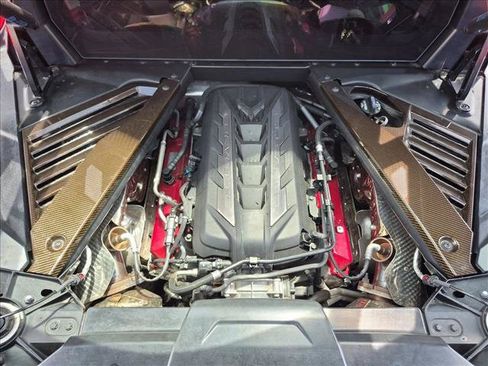 Used 2021 Chevrolet Corvette Stingray Premium Cpe w/ Z51 Performance Package RWD image 20