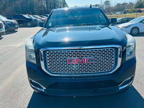 Used 2015 GMC Yukon XL Denali w/ Premium Package image 8