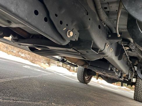 Used 2017 Ford F350 Lariat w/ Lariat Value Package image 29