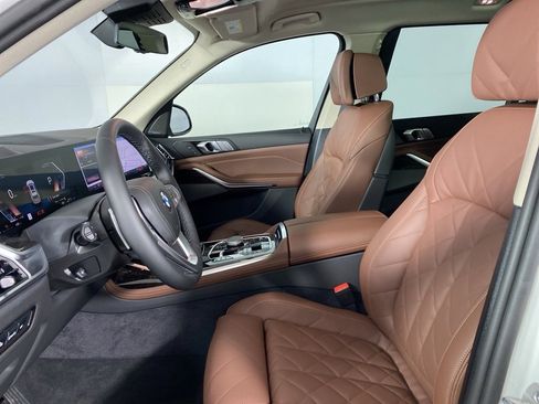 New 2026 BMW X7 xDrive40i image 6
