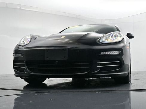 Used 2016 Porsche Panamera 4 Edition AWD/4WD image 30