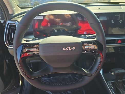 New 2026 Kia Sorento LX image 30
