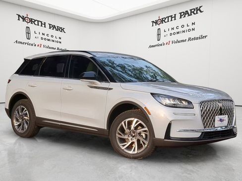 New 2026 Lincoln Corsair Premiere FWD image 1