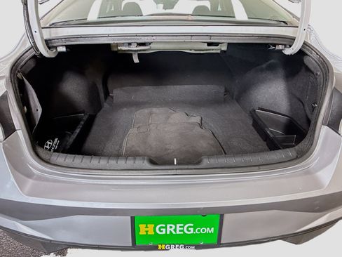 Used 2023 Hyundai Elantra SEL w/ Preferred Accessory Package image 35