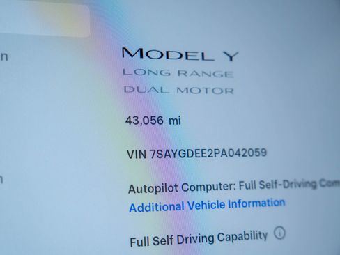 Used 2023 Tesla Model Y Long Range image 29