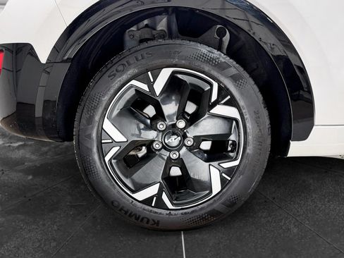 Used 2024 Kia Niro Wind FWD image 35