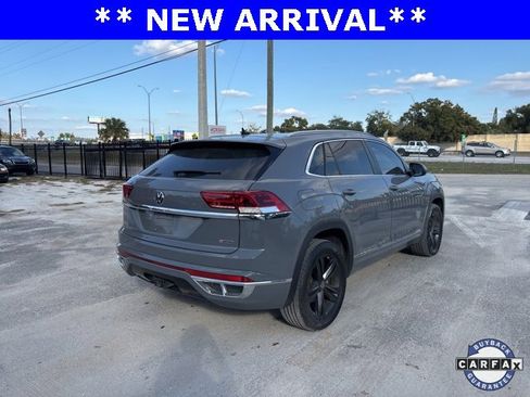 Used 2022 Volkswagen Atlas Cross Sport SEL R-Line image 4