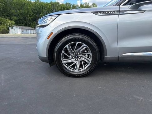 Used 2021 Lincoln Aviator AWD w/ Elements Package image 29