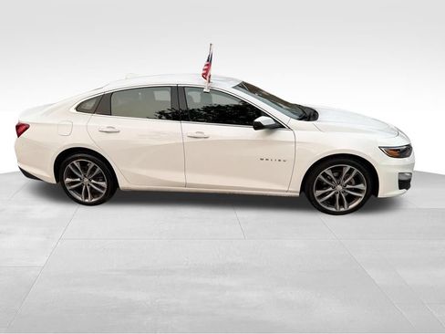 Used 2023 Chevrolet Malibu LT FWD image 3