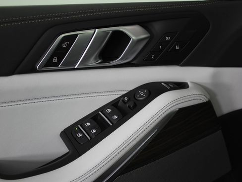 New 2026 BMW X5 xDrive40i image 24