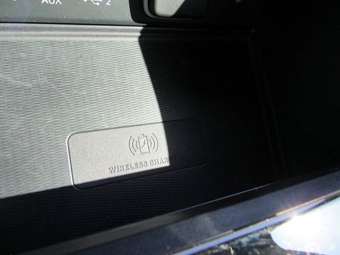 Used 2025 Jeep Grand Cherokee L Altitude RWD image 42