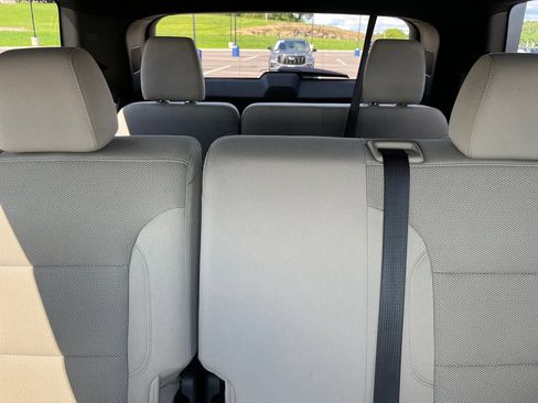 Used 2023 Chevrolet Traverse LS w/ Safety Package FWD image 22