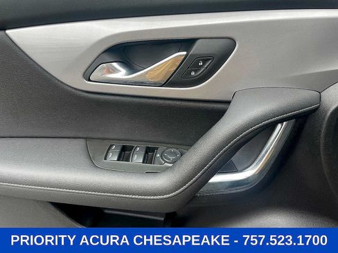 Used 2024 Chevrolet Blazer LT w/ Convenience Package FWD image 12