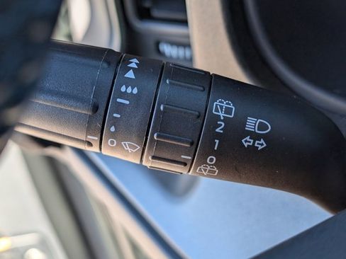 Used 2024 Ford Bronco Badlands image 24