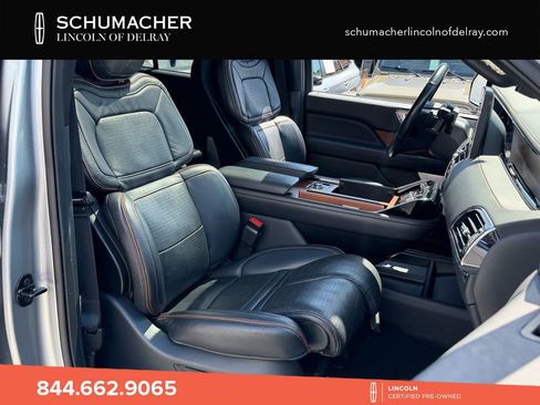 Certified 2024 Lincoln Navigator Black Label AWD/4WD image 17