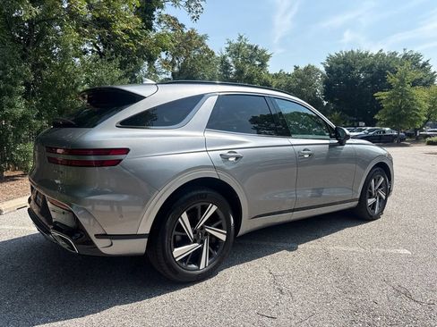 New 2026 Genesis GV70 3.5T Sport Advanced AWD/4WD image 10