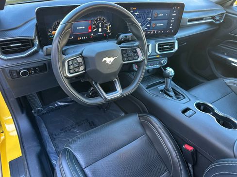 Used 2024 Ford Mustang Premium image 15