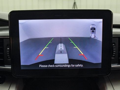 Certified 2023 Ford Explorer XLT w/ Equipment Group 202A image 16