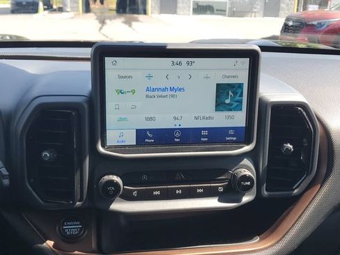 Used 2021 Ford Bronco Sport Outer Banks w/ Outer Banks Package (96D) AWD/4WD image 28