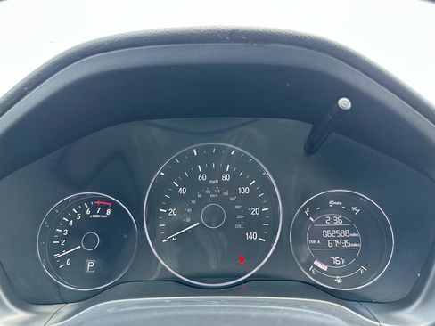 Used 2018 Honda HR-V EX-L image 21