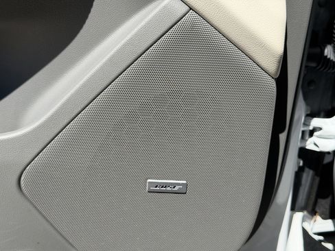 Certified 2023 Cadillac XT5 Premium Luxury image 18