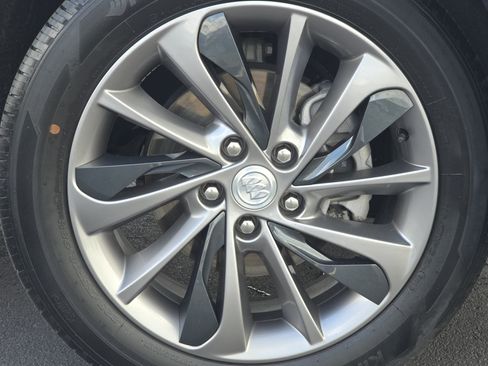 Used 2020 Buick Encore GX Select w/ Sport Touring Package FWD image 13