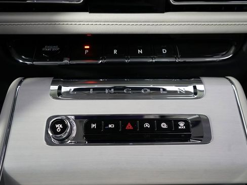 New 2026 Lincoln Aviator Reserve AWD/4WD image 31