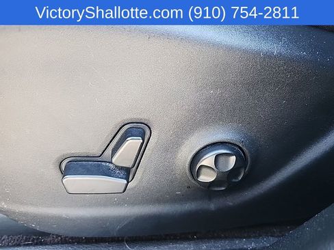 Certified 2016 Jeep Cherokee Latitude w/ Safety/Convenience Group image 19