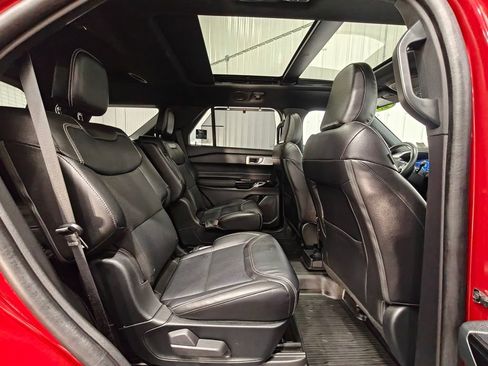 Used 2023 Ford Explorer ST w/ Equipment Group 401A image 29