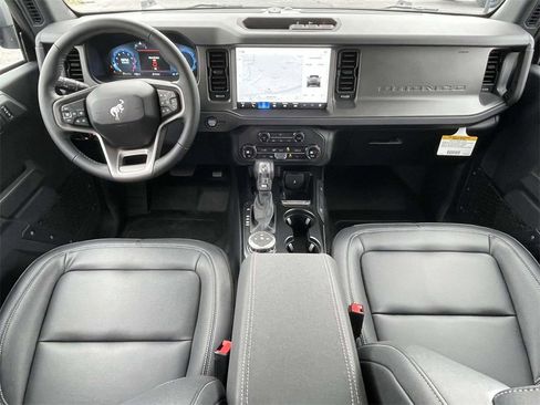 New 2025 Ford Bronco Big Bend image 10