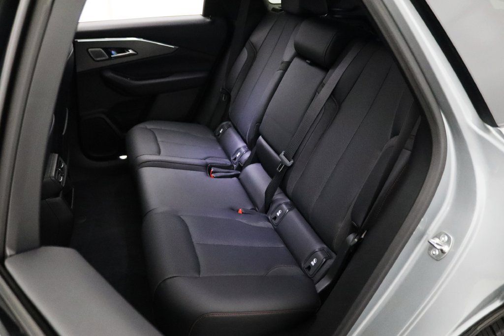 Used 2024 Acura ZDX A-Spec AWD/4WD image 10