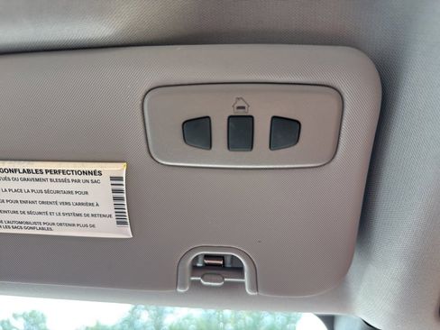 Used 2018 Alfa Romeo Giulia AWD image 41