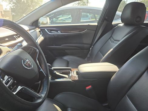 Used 2014 Cadillac XTS Luxury FWD image 6