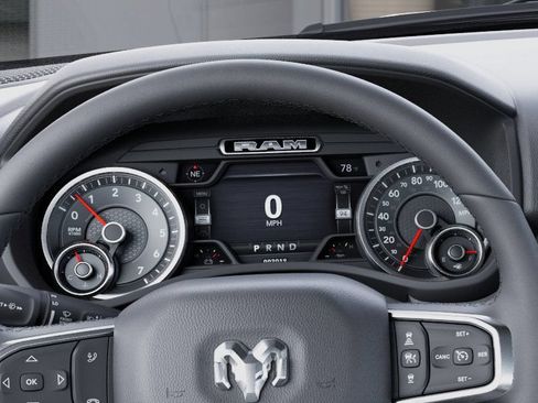 New 2026 RAM 1500 Big Horn AWD/4WD image 17