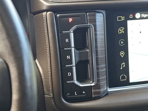 Used 2024 GMC Yukon XL Denali w/ Denali Reserve Package image 33