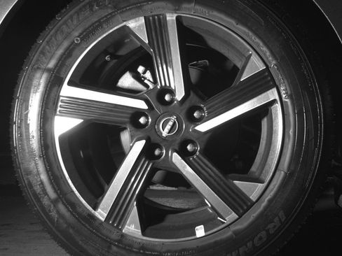 Used 2025 Nissan Sentra SV image 12