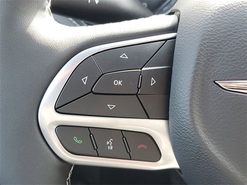 New 2026 Chrysler Pacifica Limited w/ Trailer Tow Group image 23