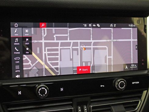 Certified 2026 Porsche Macan S image 27