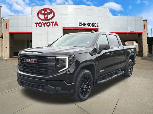 Used 2025 GMC Sierra 1500 Elevation AWD/4WD image 1