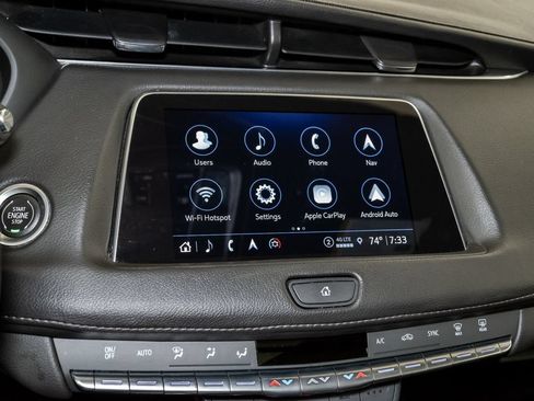 Used 2023 Cadillac XT4 Premium Luxury w/ Cold Weather Package AWD/4WD image 17