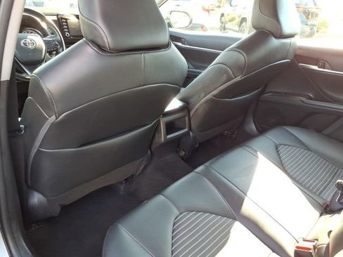 Used 2024 Toyota Camry SE w/ Convenience Package image 12