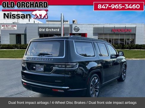 Used 2022 Jeep Grand Wagoneer Series III w/ Rear Seat Video Group 1 image 7