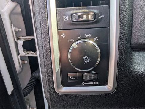 Used 2014 RAM 1500 Big Horn image 23